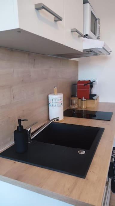 Charmant T1Bis Renove Avec Gout Rodez Exterior foto